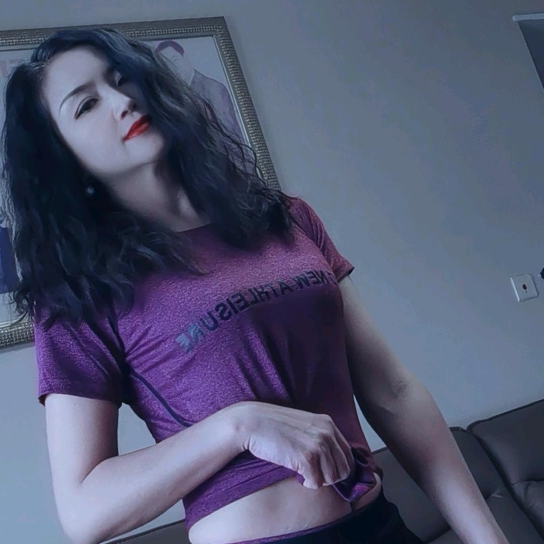 林琳爱健身