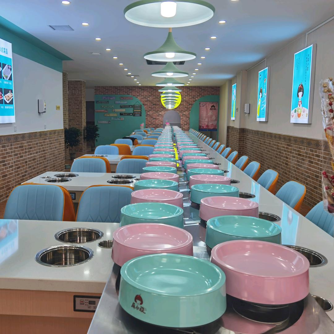 麻小旋自助火锅（台东店）