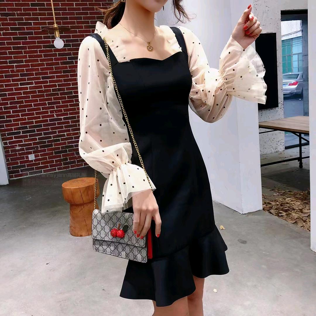 爱蝶服装工厂店