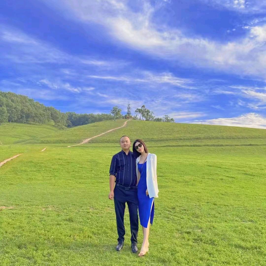 老三     请叫三哥