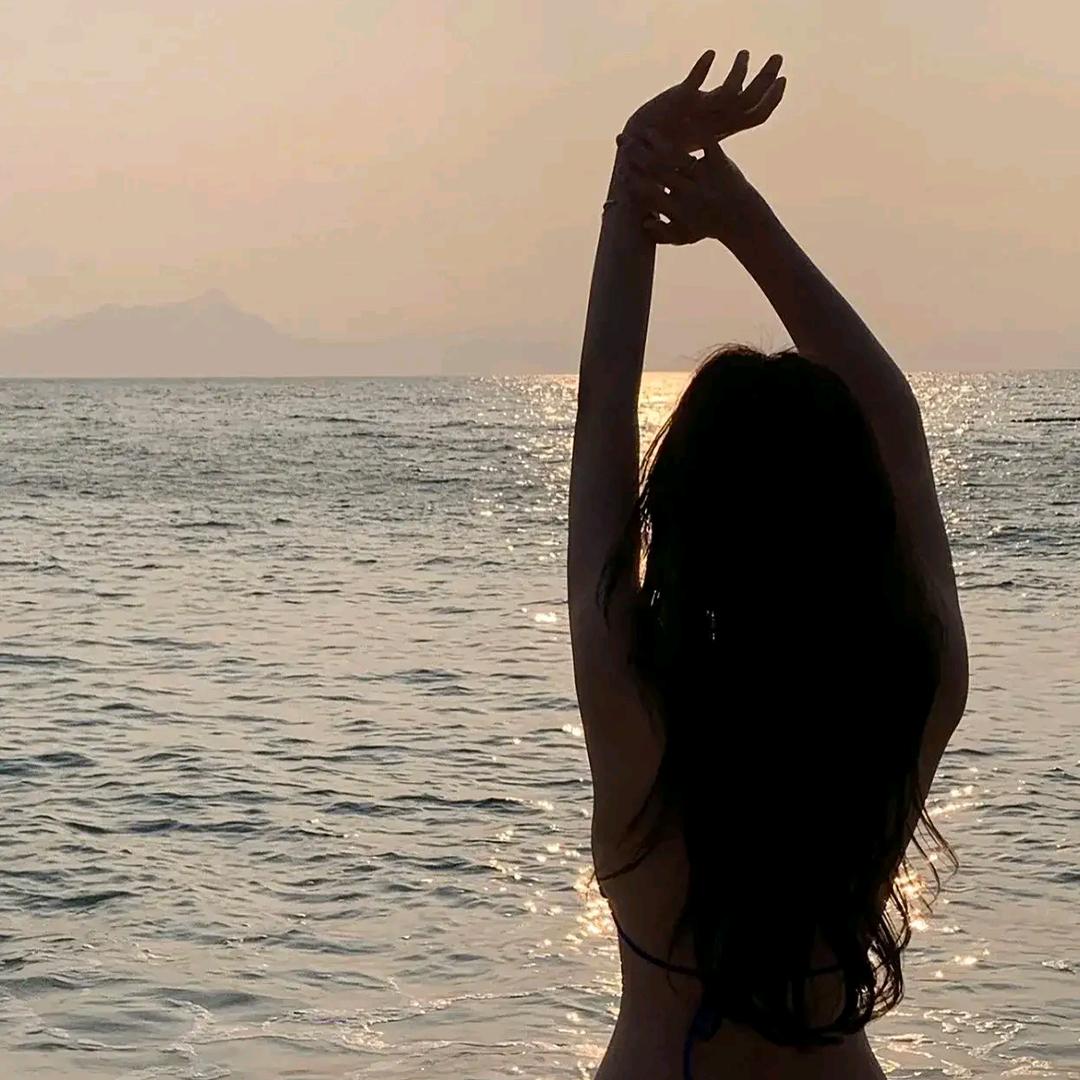 温一壶月光 ^㉨^