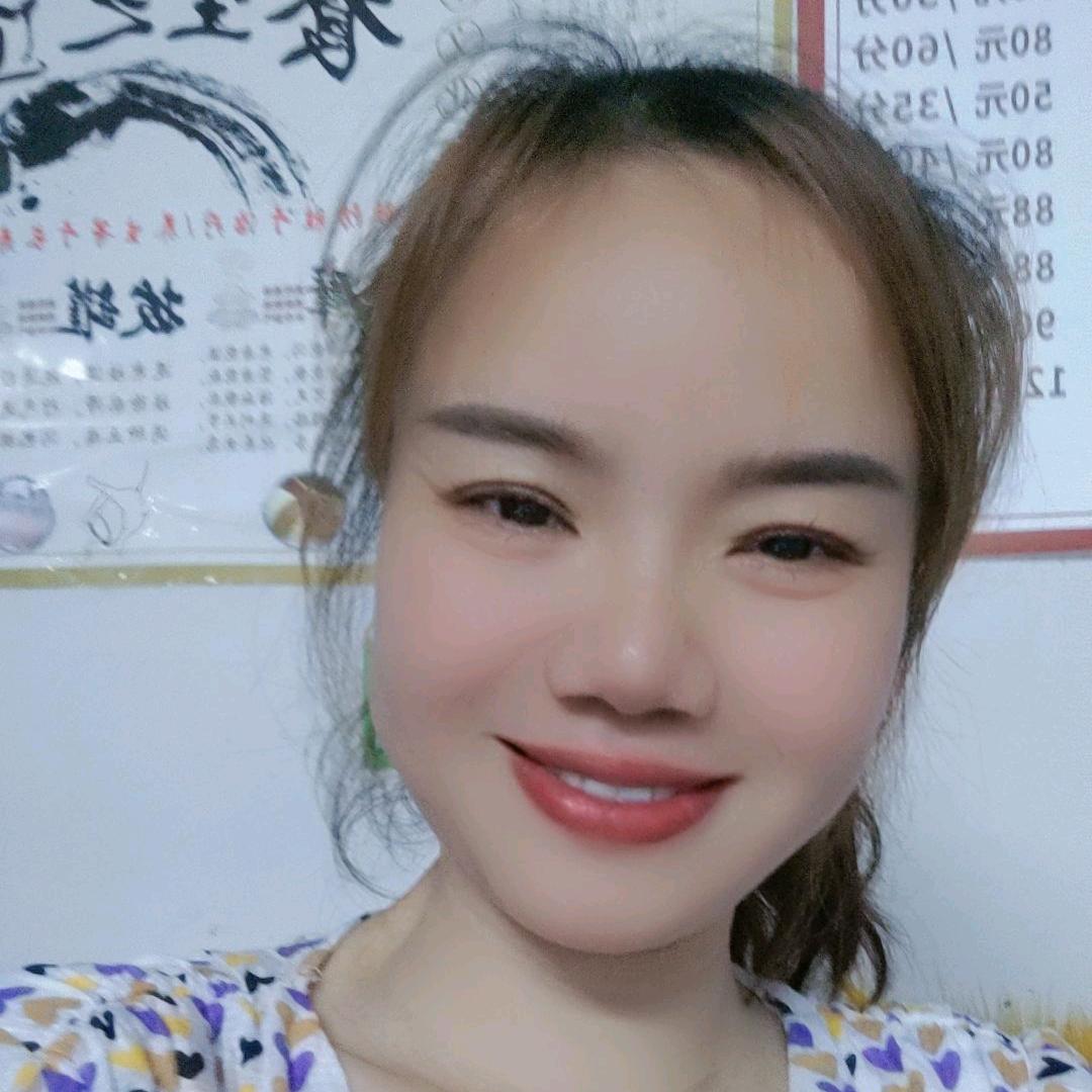 轩轩养生馆。地址，龙平镇街卫生所隔壁。