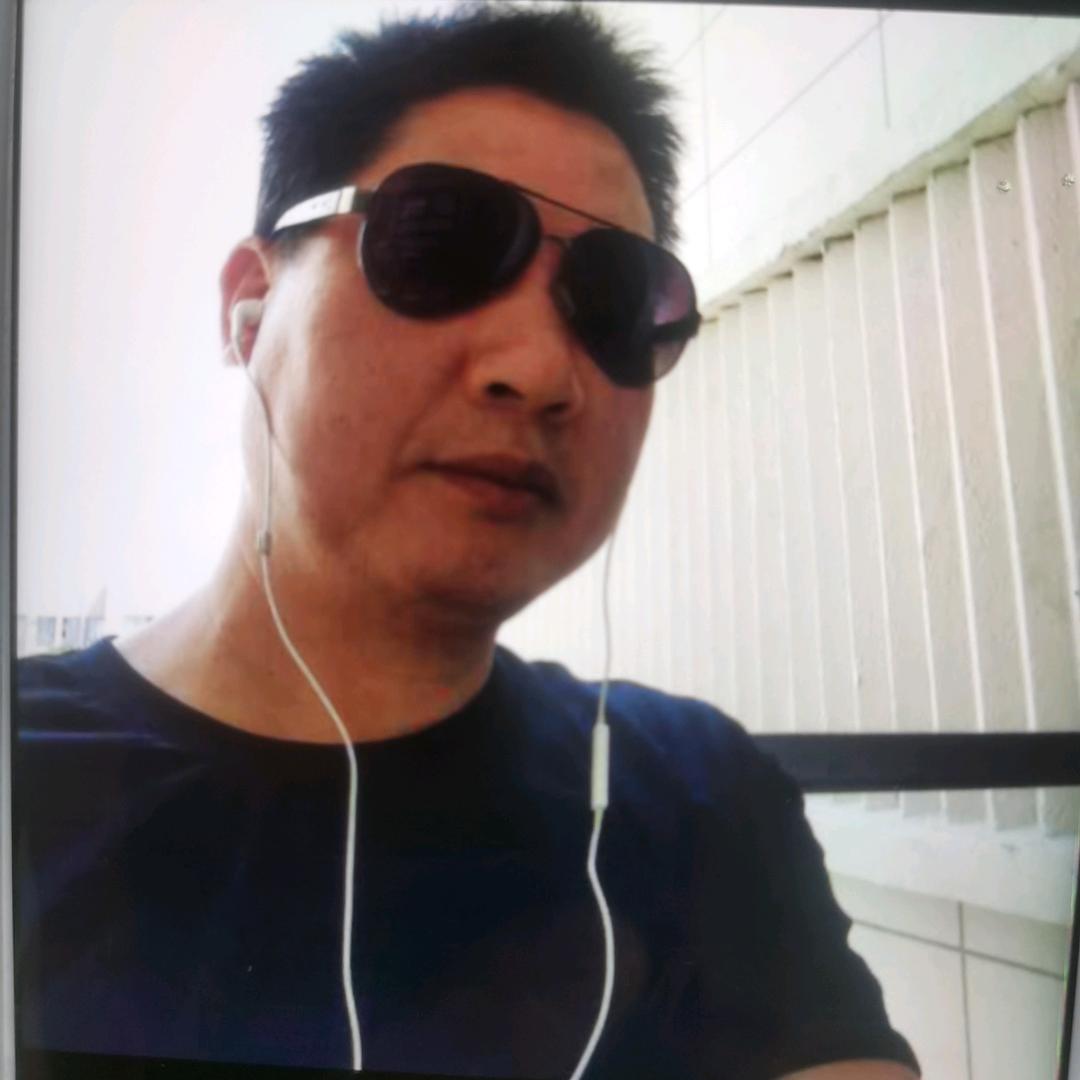 龙哥