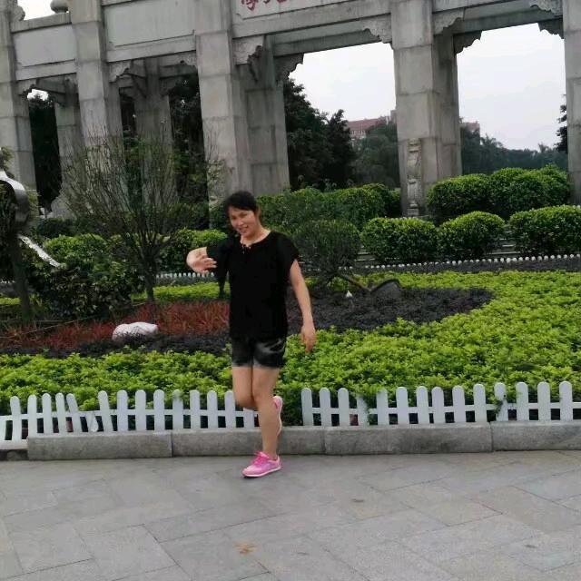 闫三妞<快乐加倍>
