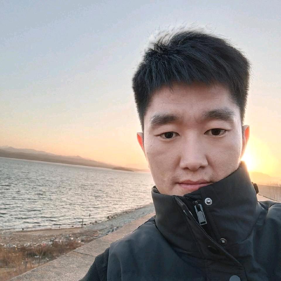 鲁山县格调家具【胡杨】