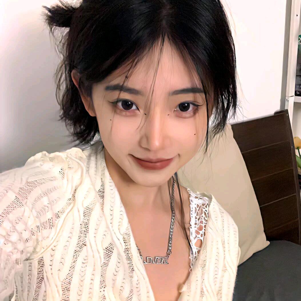 尼酱~同款🔗看背景图