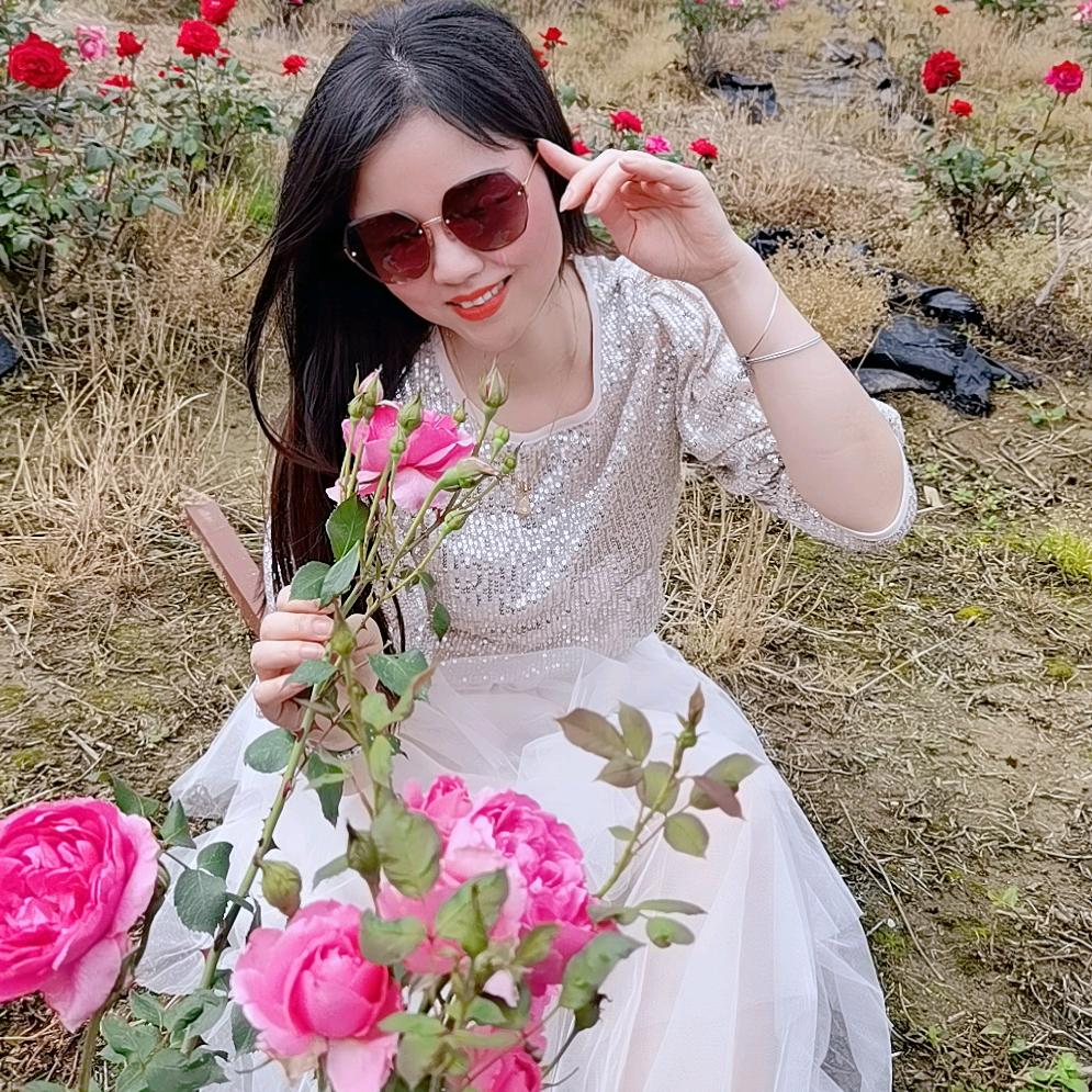 唐小姐🌺🦋有点辣🌶