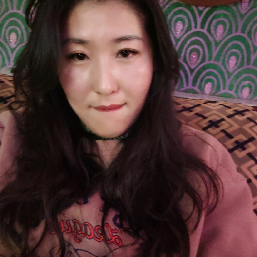 陆家租房小姐姐