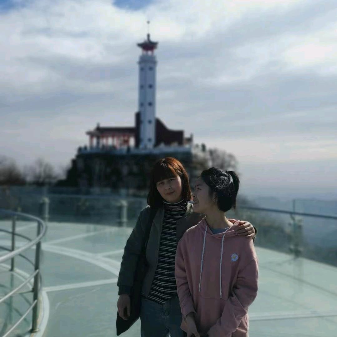 小盈吖