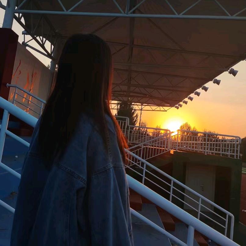 小熊有点胖✨