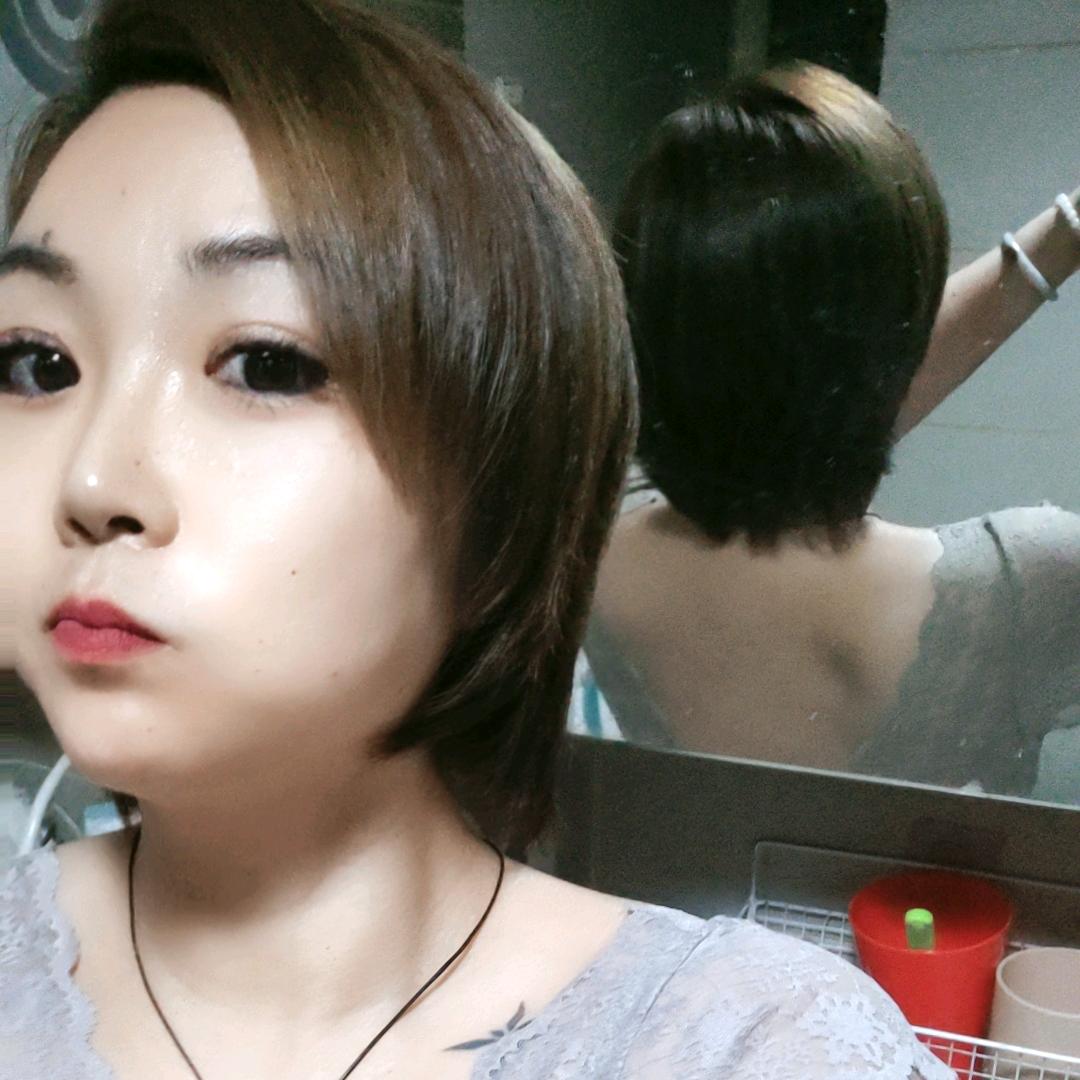 @是华华吖