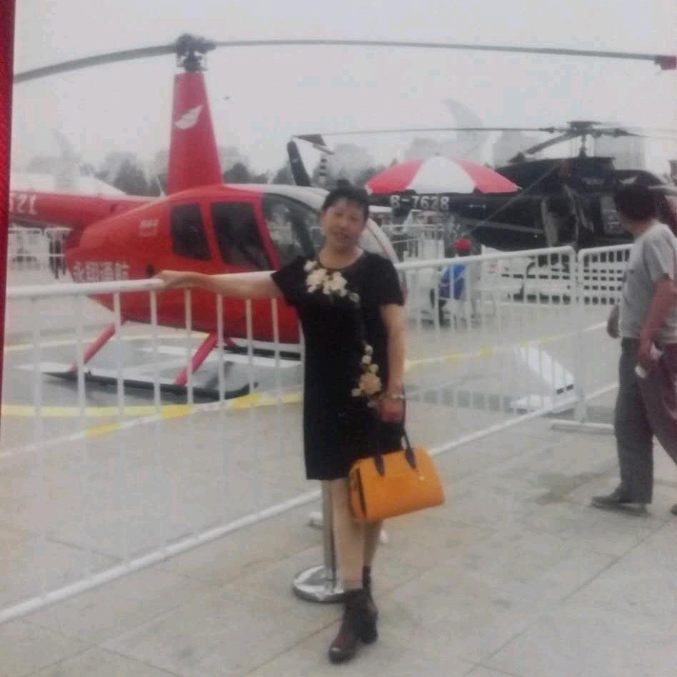 妹妹越来越漂亮了