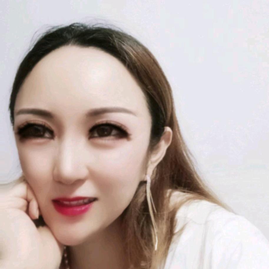 岁月笑笑