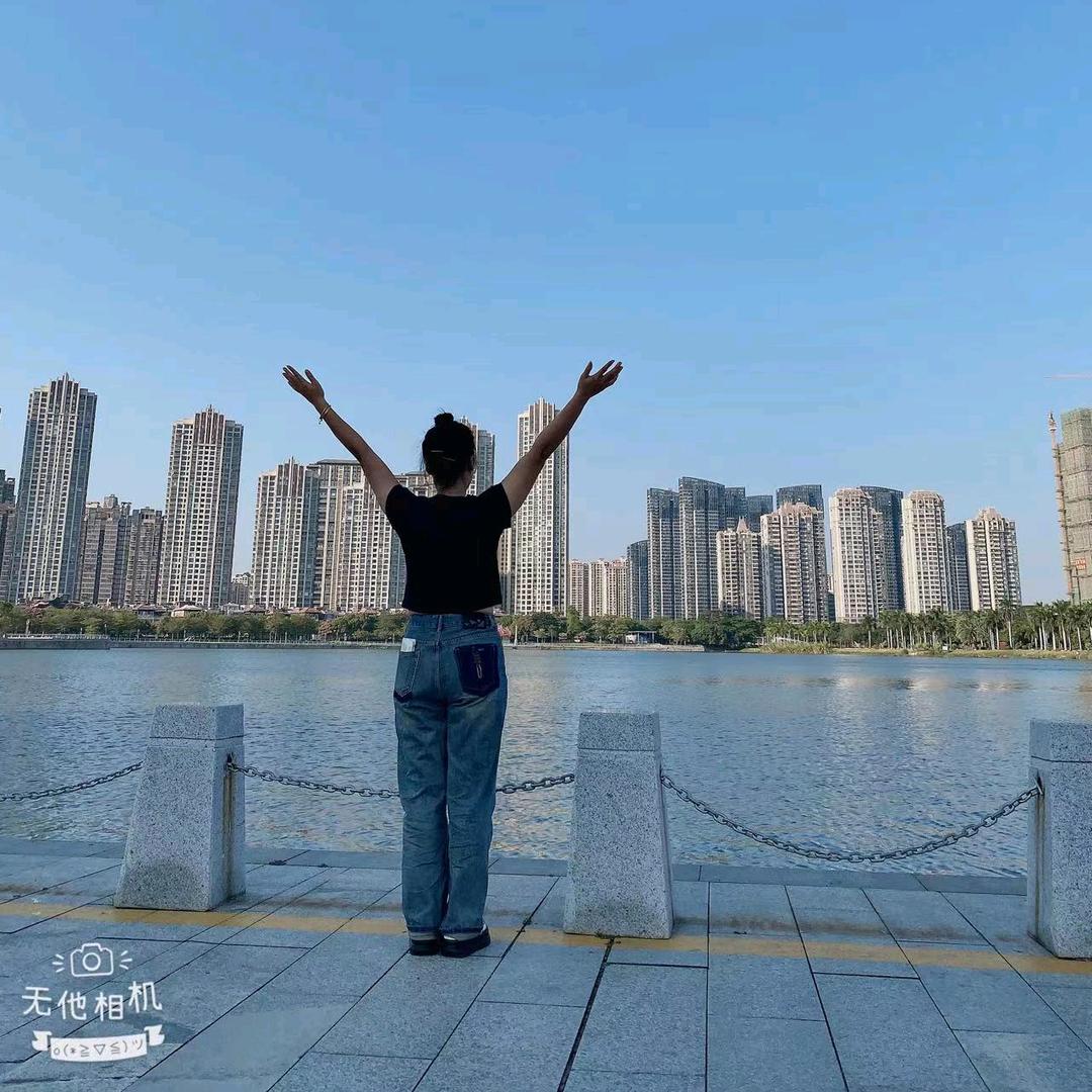 丽丽  nei  yi