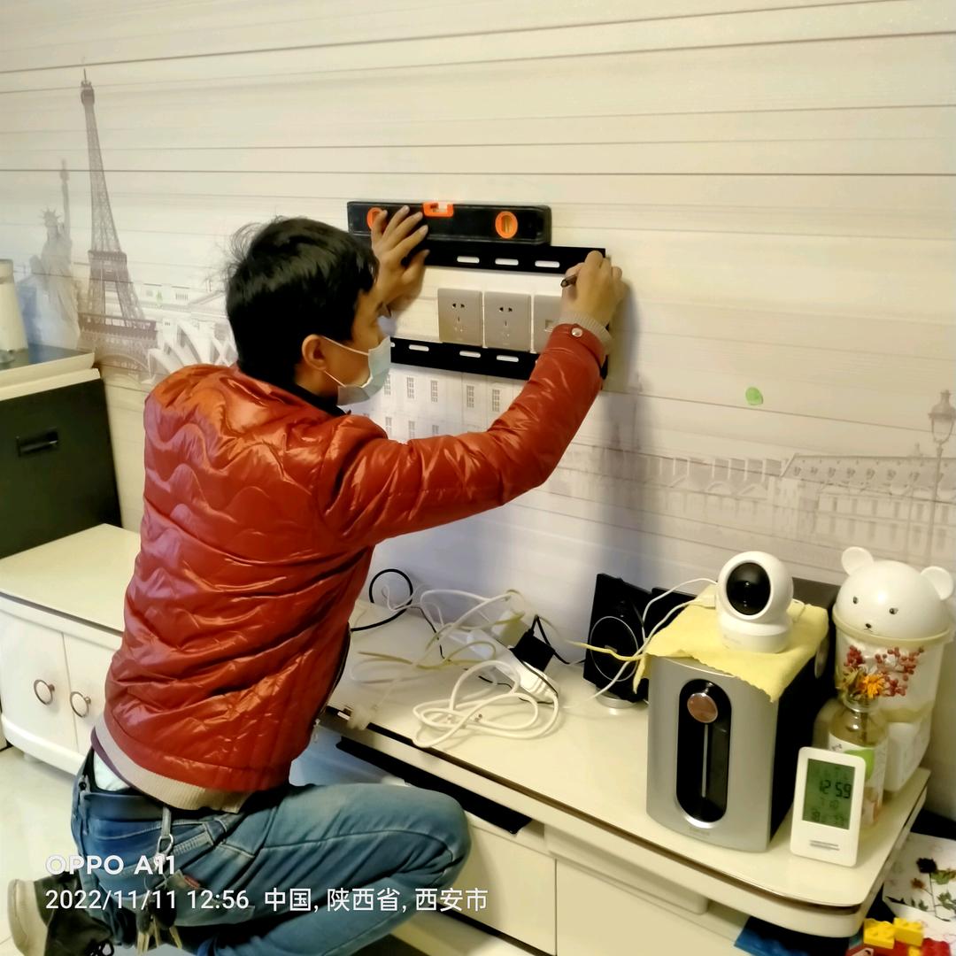 西安市李师傅安装 电视机上墙