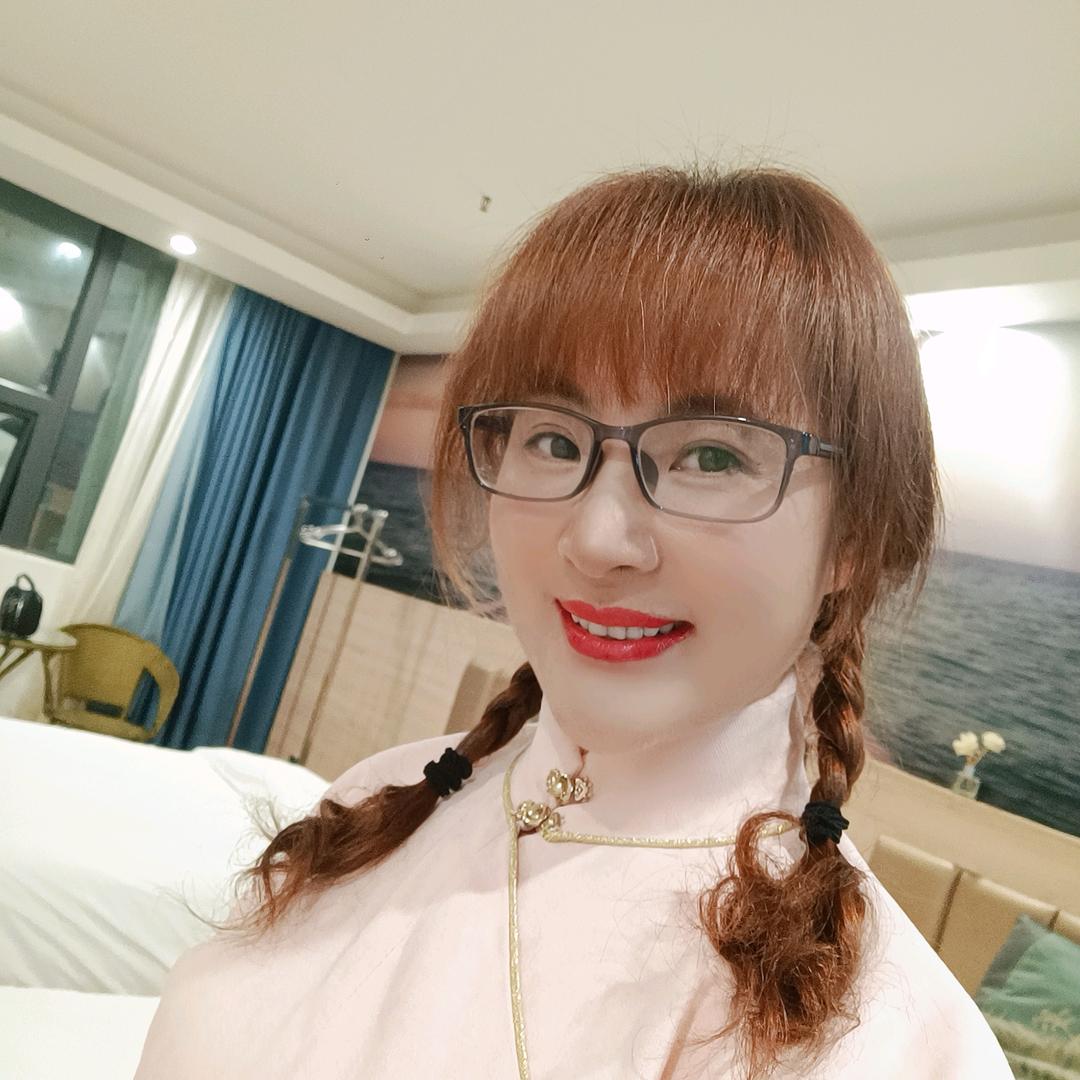 熊杨左艳暄城