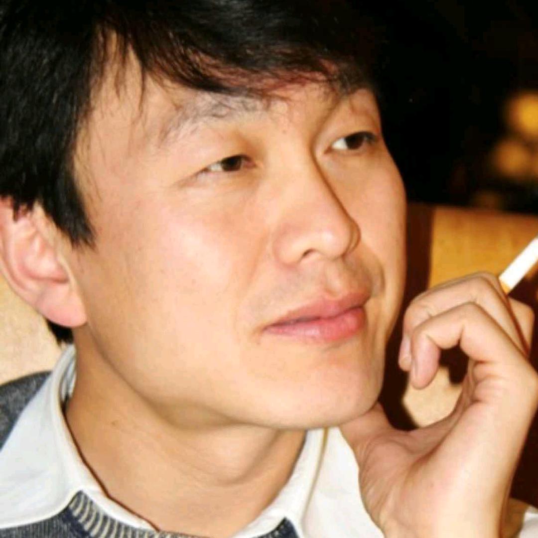 冷极雪创始人