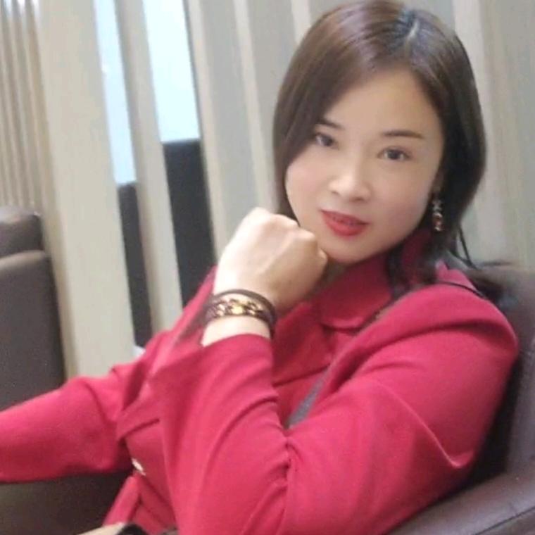 小英子爱K歌