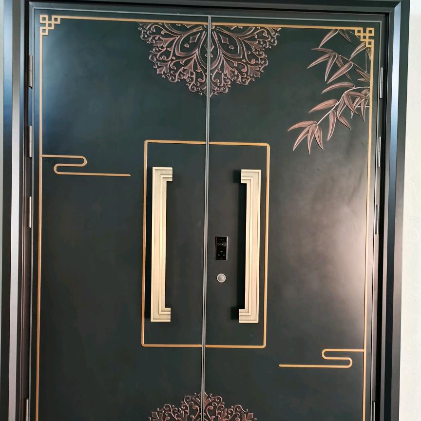 靓姐门业裕隆阁铜门厂