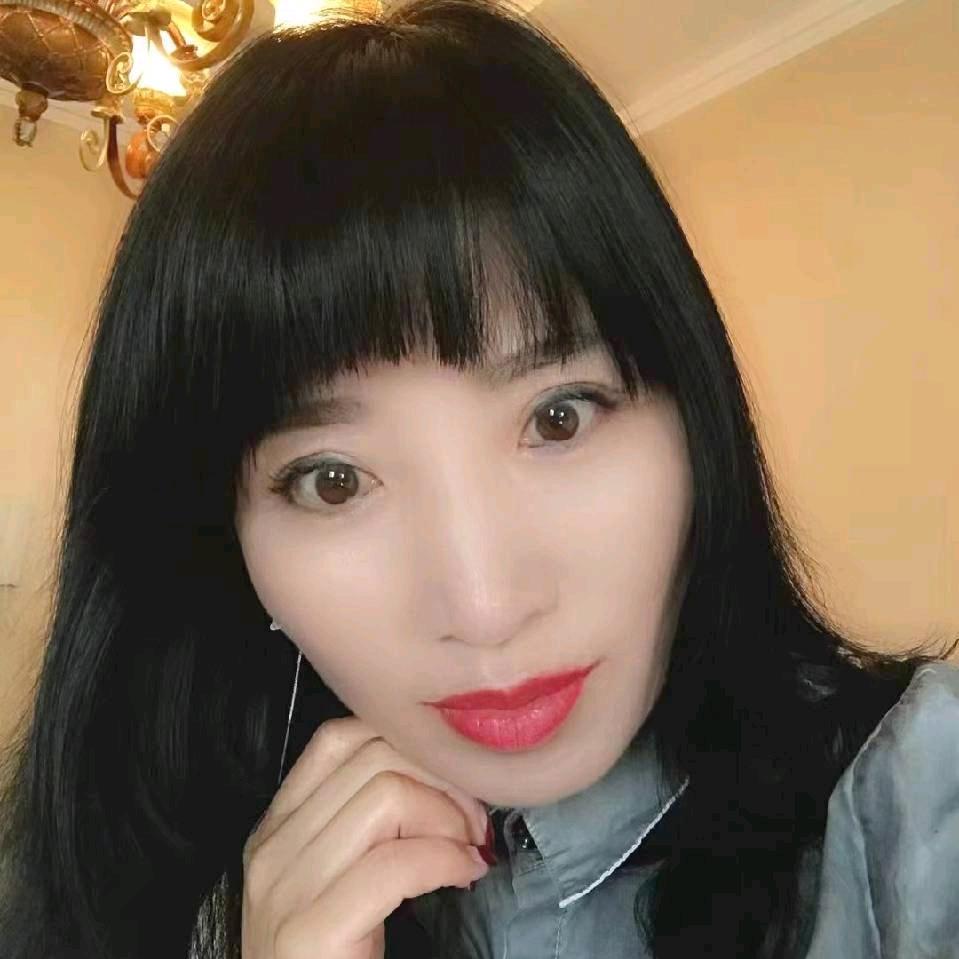 妞妞.