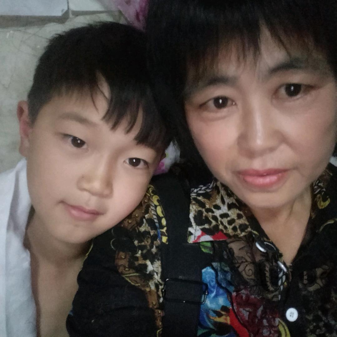 果果鲜乐园，水果蔬菜批发
