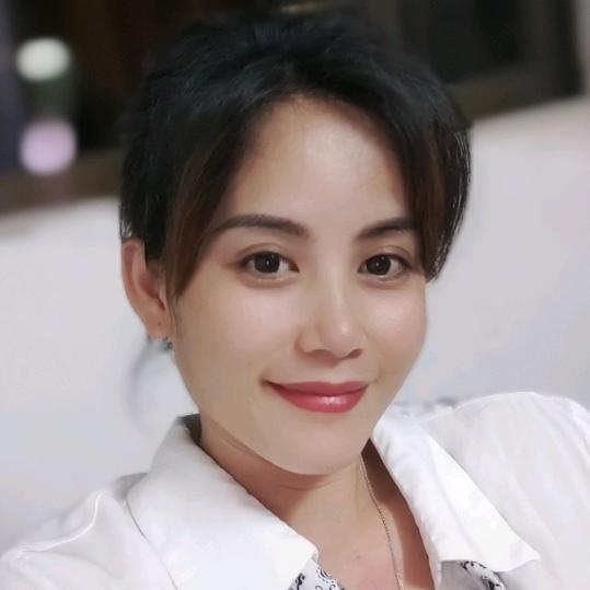 陈灵