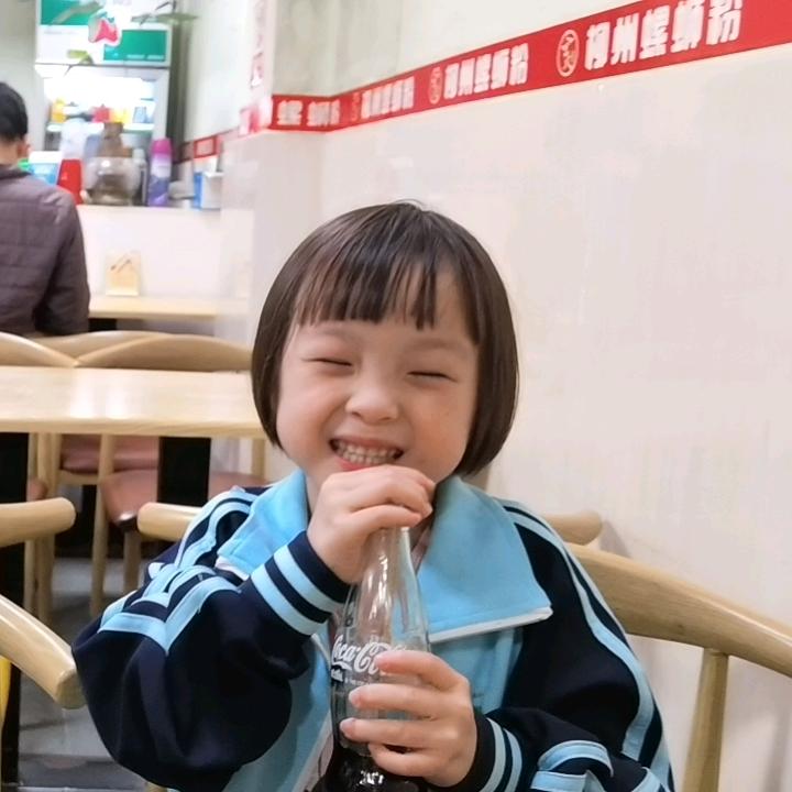 养猫早“咪”