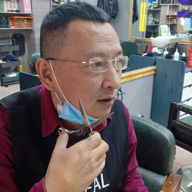 昆明托尼张