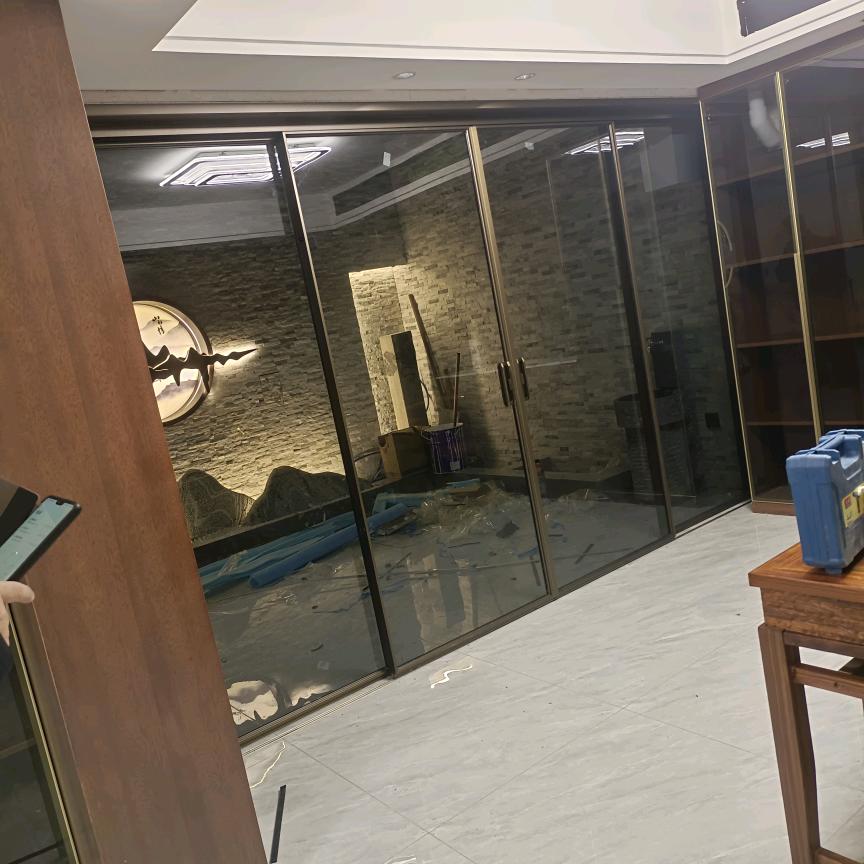 利强门业钛镁合金门生产厂家