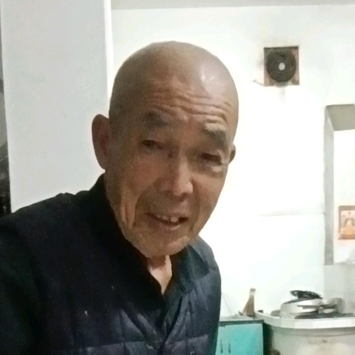 我叫吕荣昌
