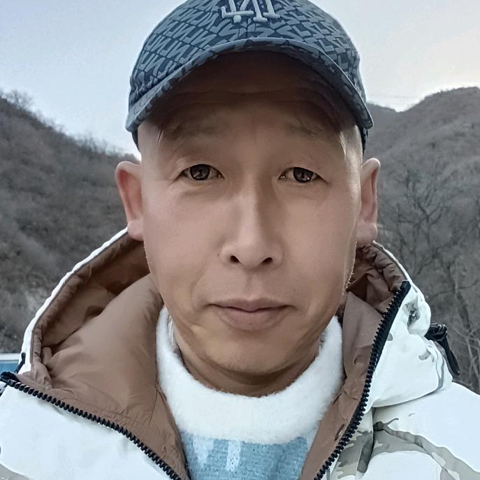 隐于山林，轻松自在。