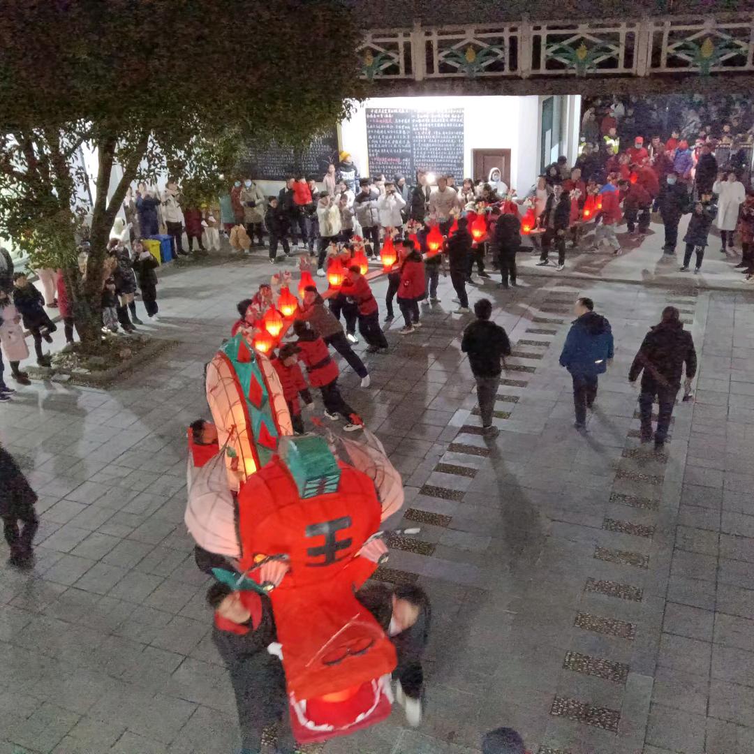 记得填写资料名字