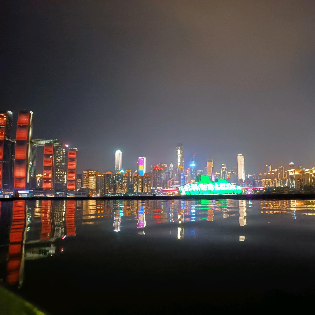 贵州新创艺纸箱包装