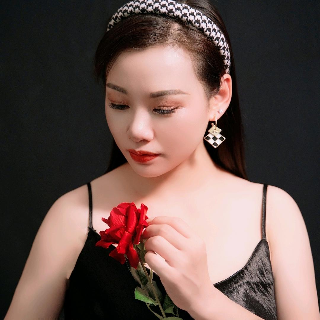 🌺华菲🌺
