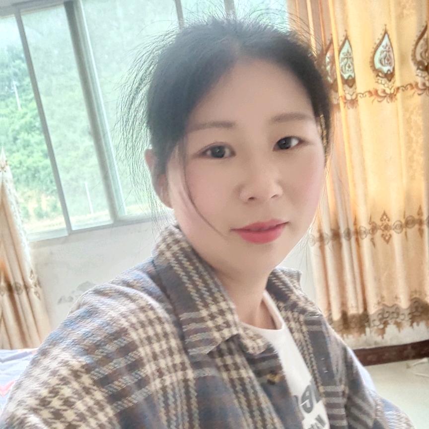 喂🐷放羊的川妹子