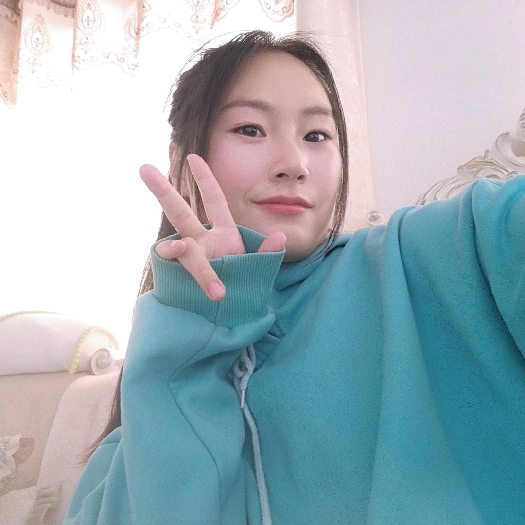 田田吖👸（学舞中）