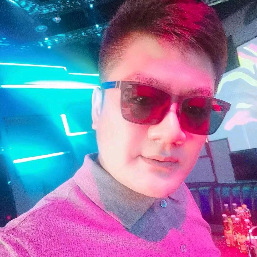 亿万星光涛哥