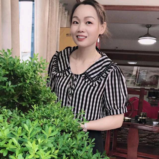 荷花（拒私聊）