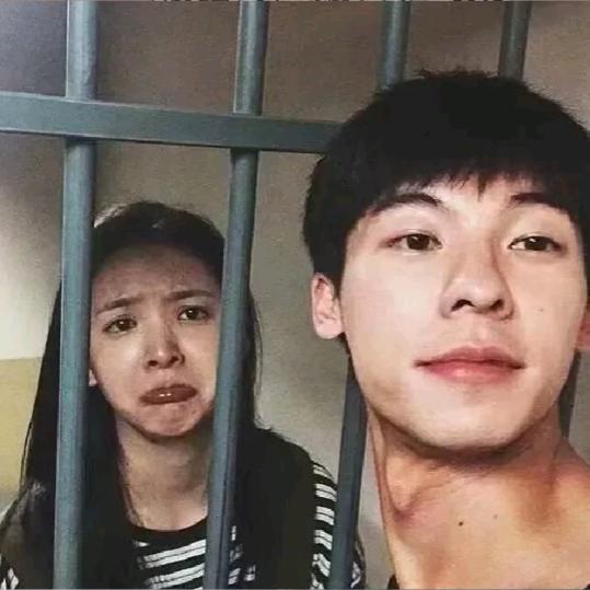 王永毅.