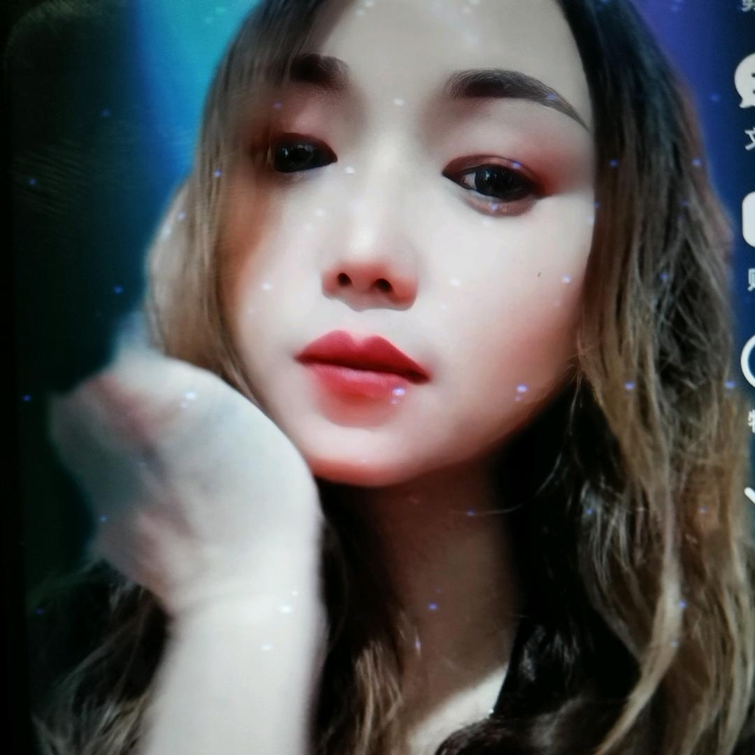 小月吖🎤🎤