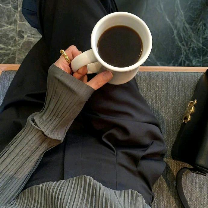 君♥️𝙡̶̶̶𝙤̶̶̶𝙫̶̶̶𝙚