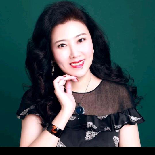 @厦门张姐轻奢女装卓雅店