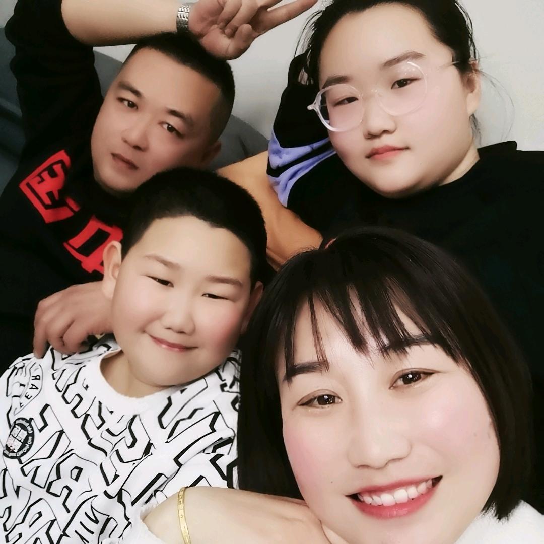 高村明明