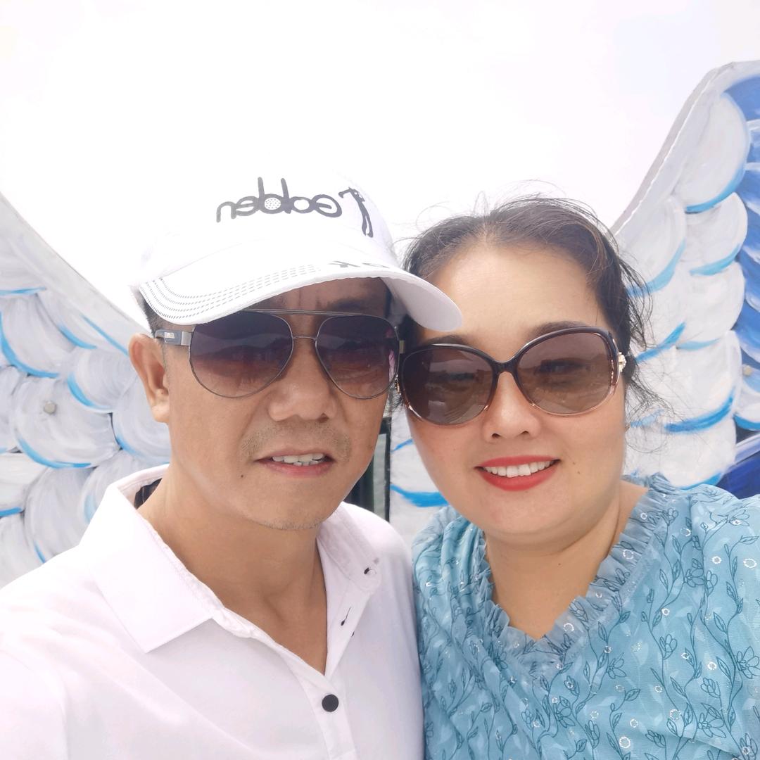 爱唱歌爱分享日常的玲玲