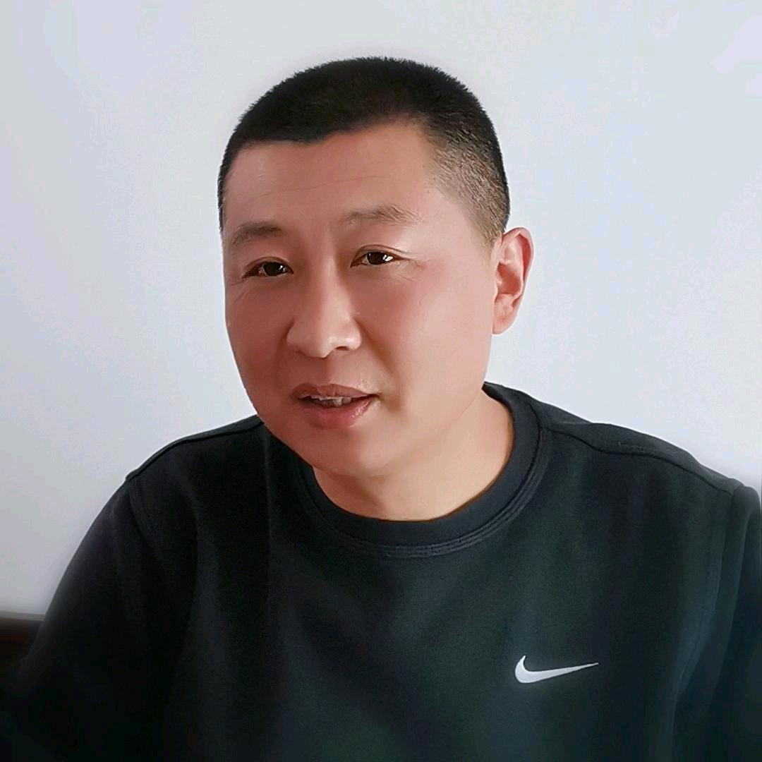梁东