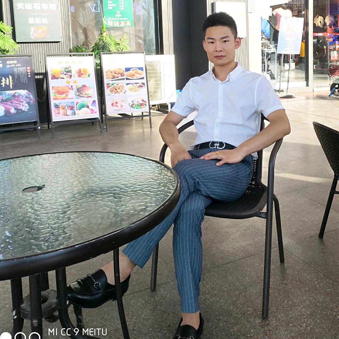 东莞螺丝制造,新旧打头搓牙机销售(陈生)