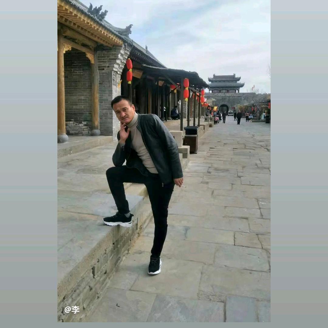 蒋李平
