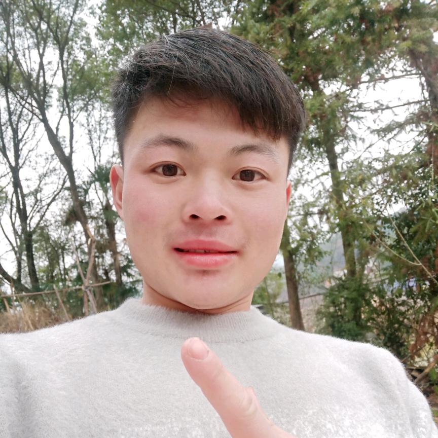 张雷哥 。