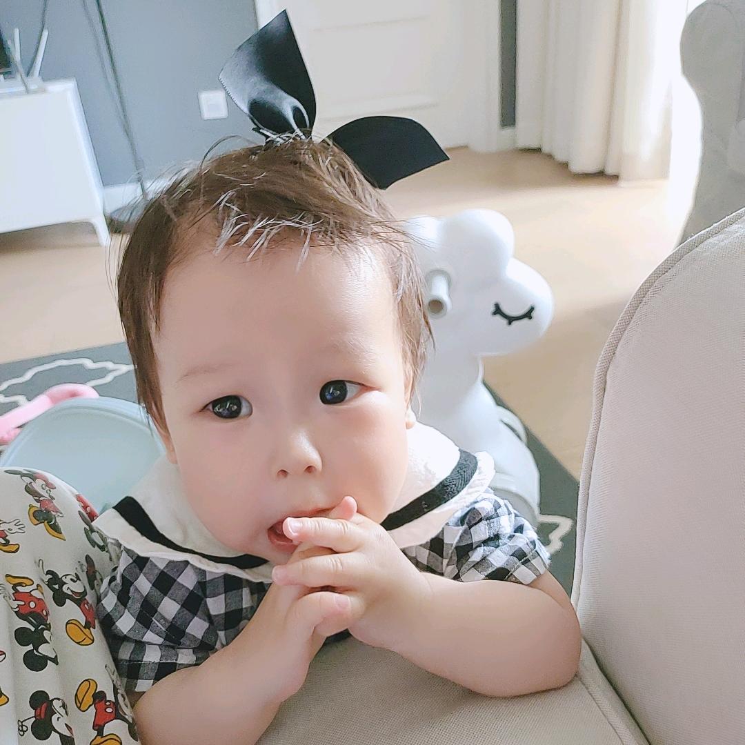 小布丁妈吖