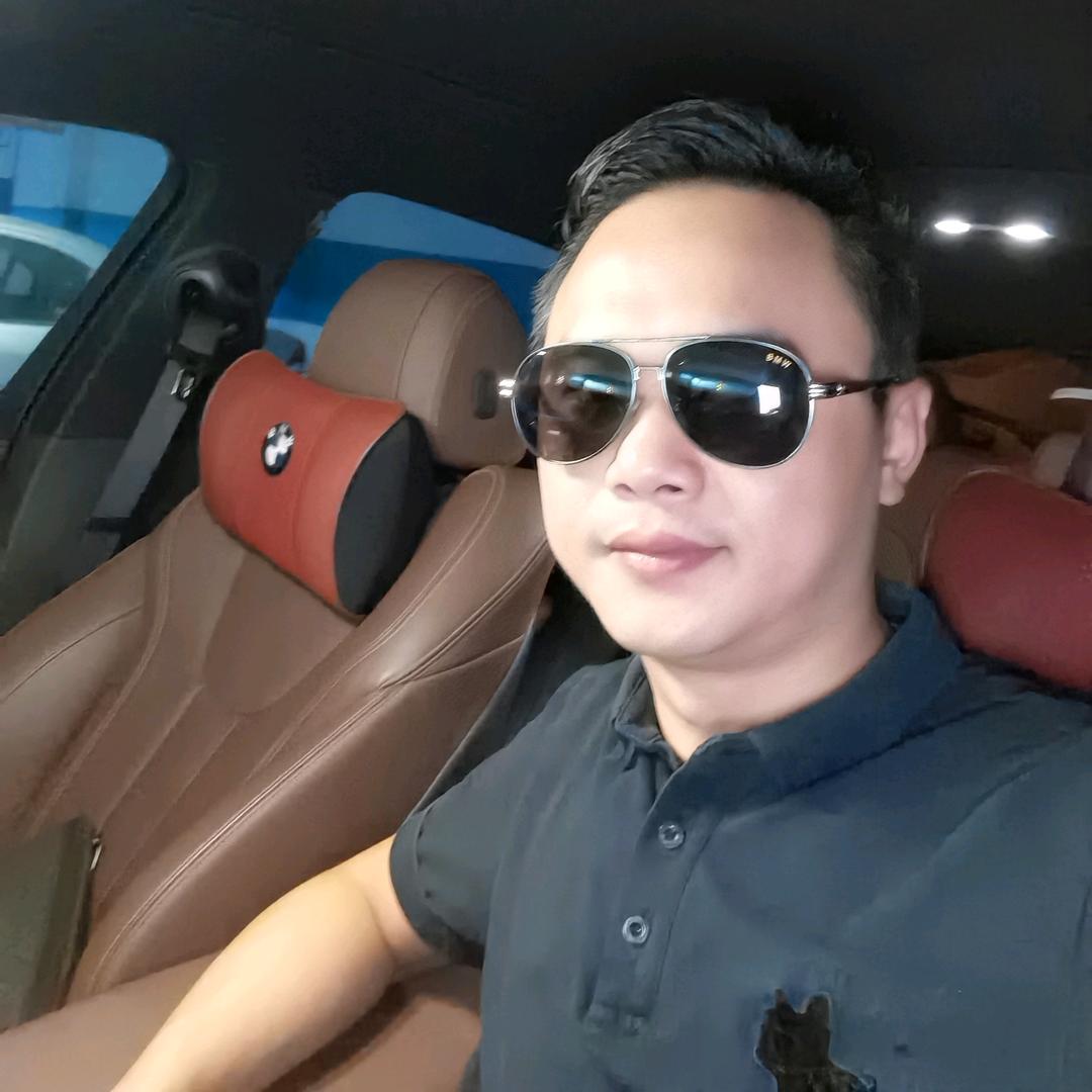 宇豪太阳能监控路灯厂